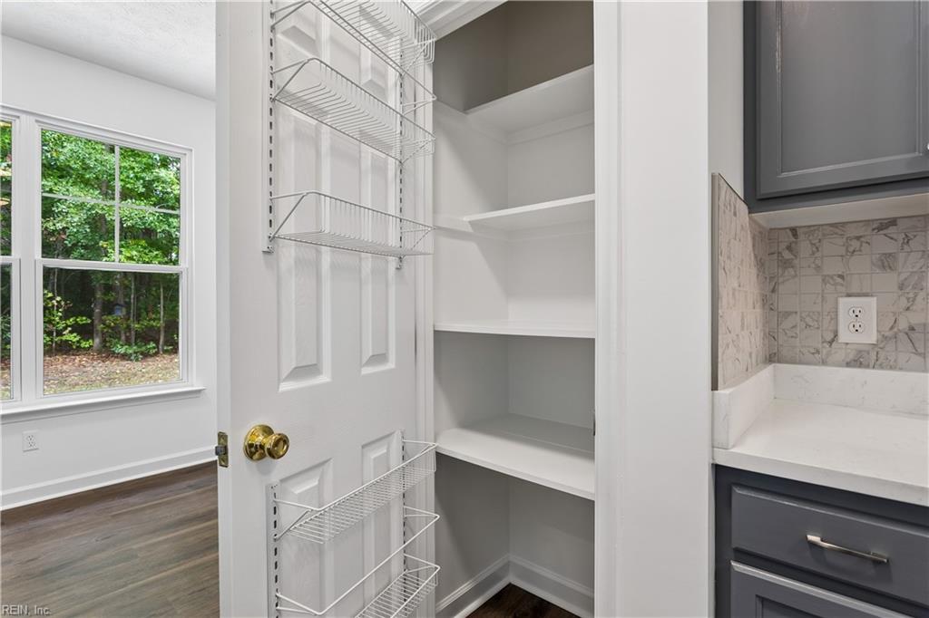 125 Brightwood Terrace Property Photo 8