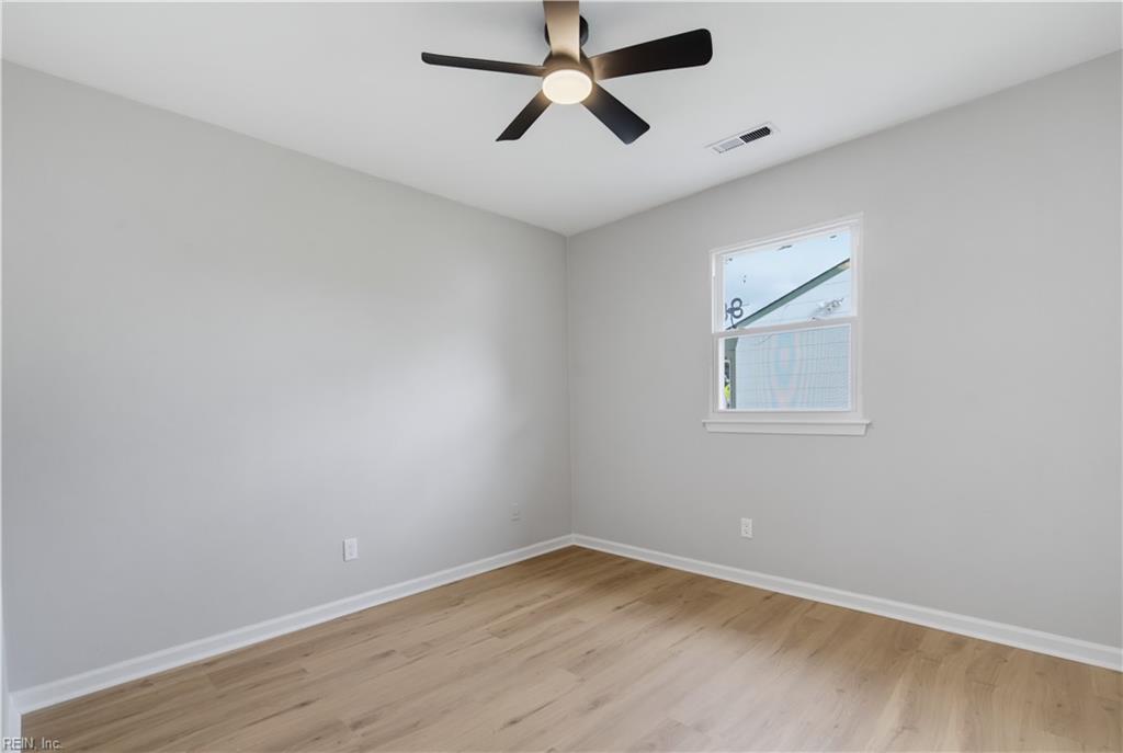 2941 Guenevere Dr Property Photo 14