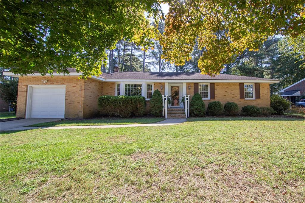 411 Bobby Jones Dr Property Photo 1