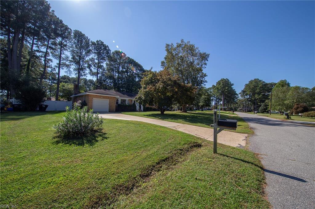 411 Bobby Jones Dr Property Photo 3