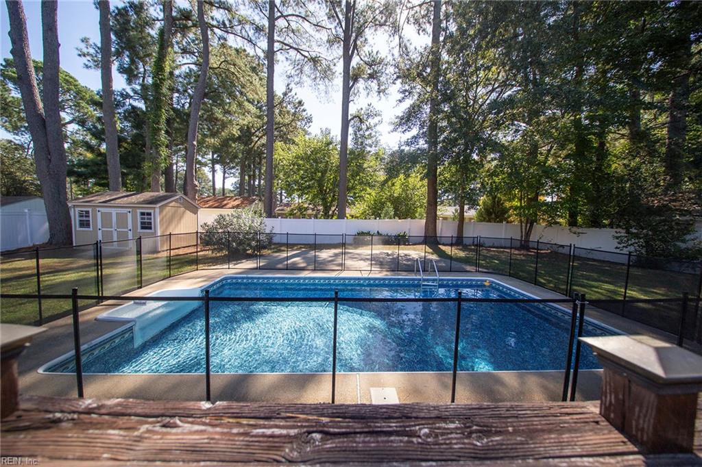 411 Bobby Jones Dr Property Photo 27