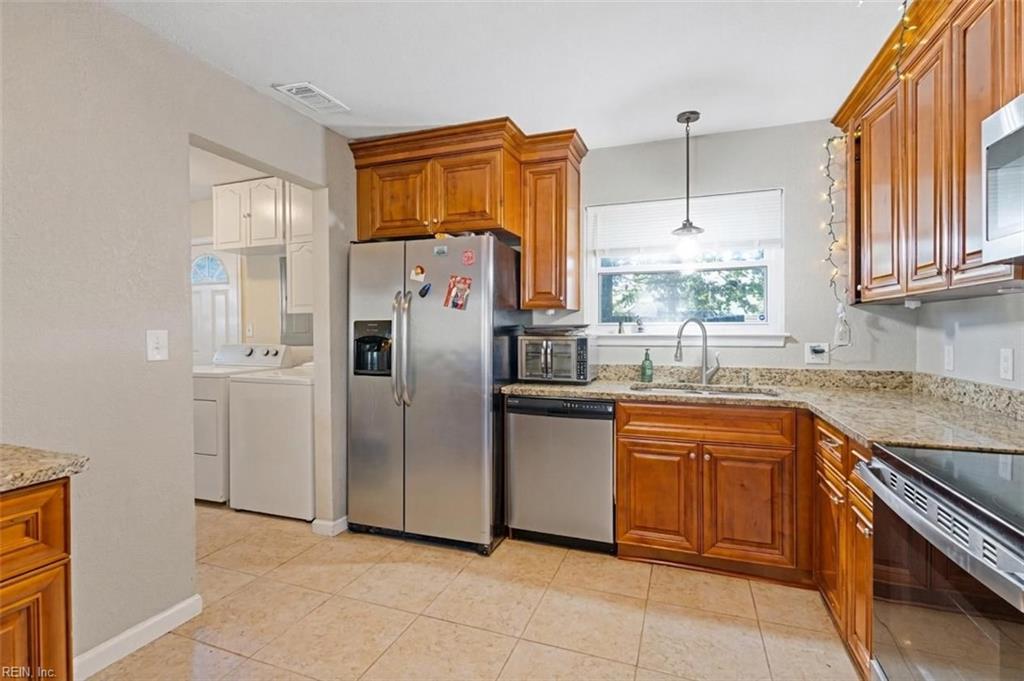 4045 Windsor Gate Pl Property Photo 6
