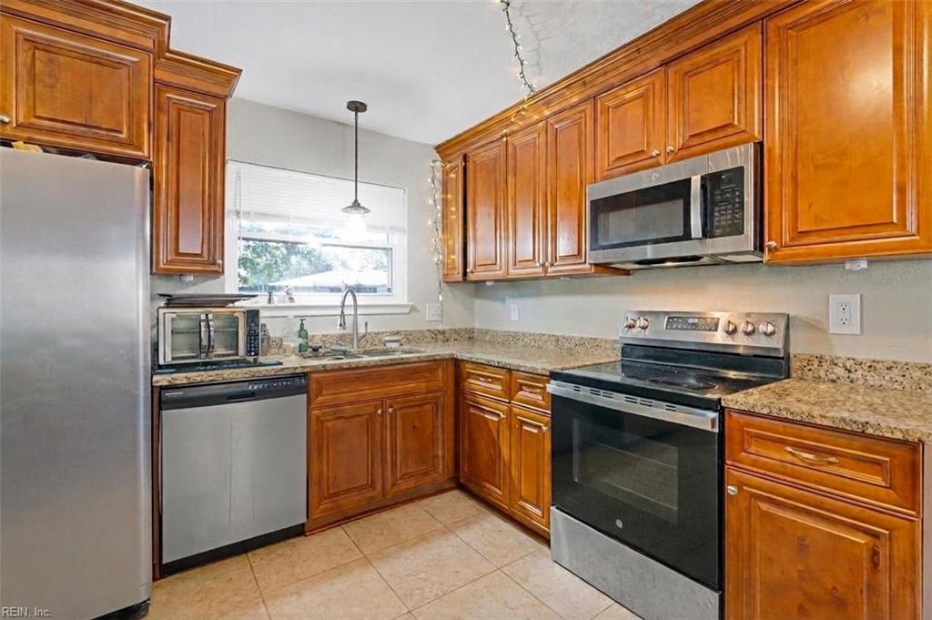 4045 Windsor Gate Pl Property Photo 8