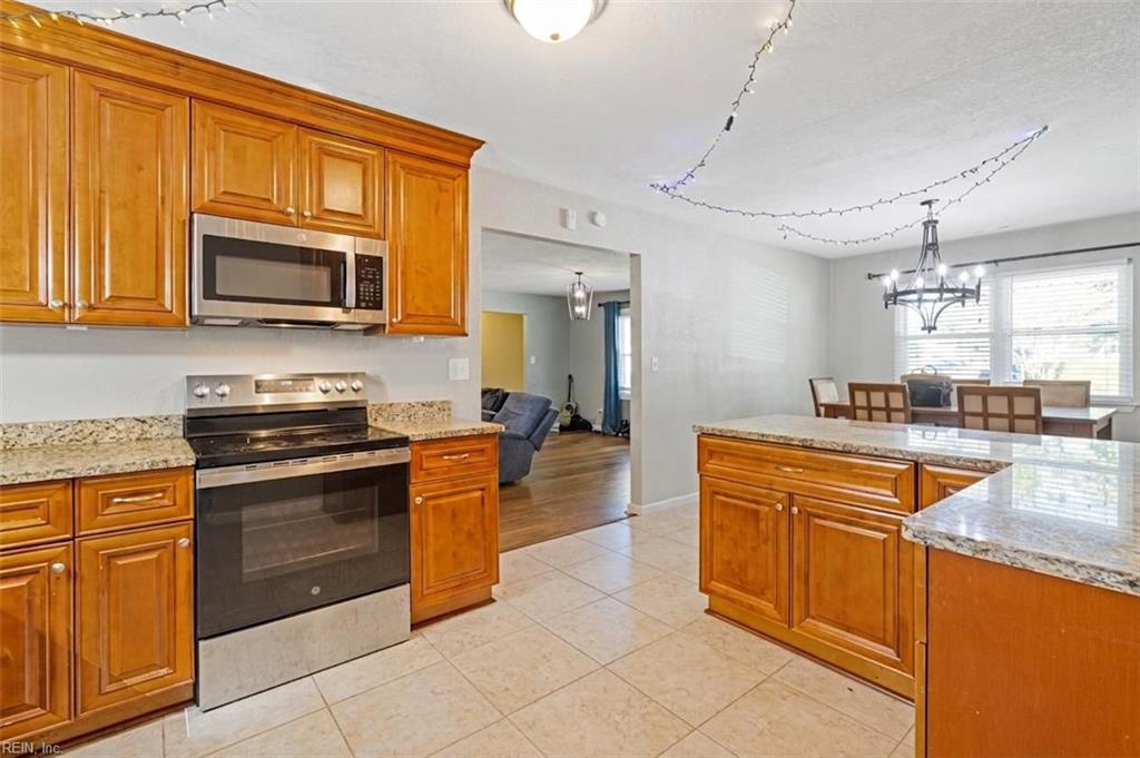 4045 Windsor Gate Pl Property Photo 10