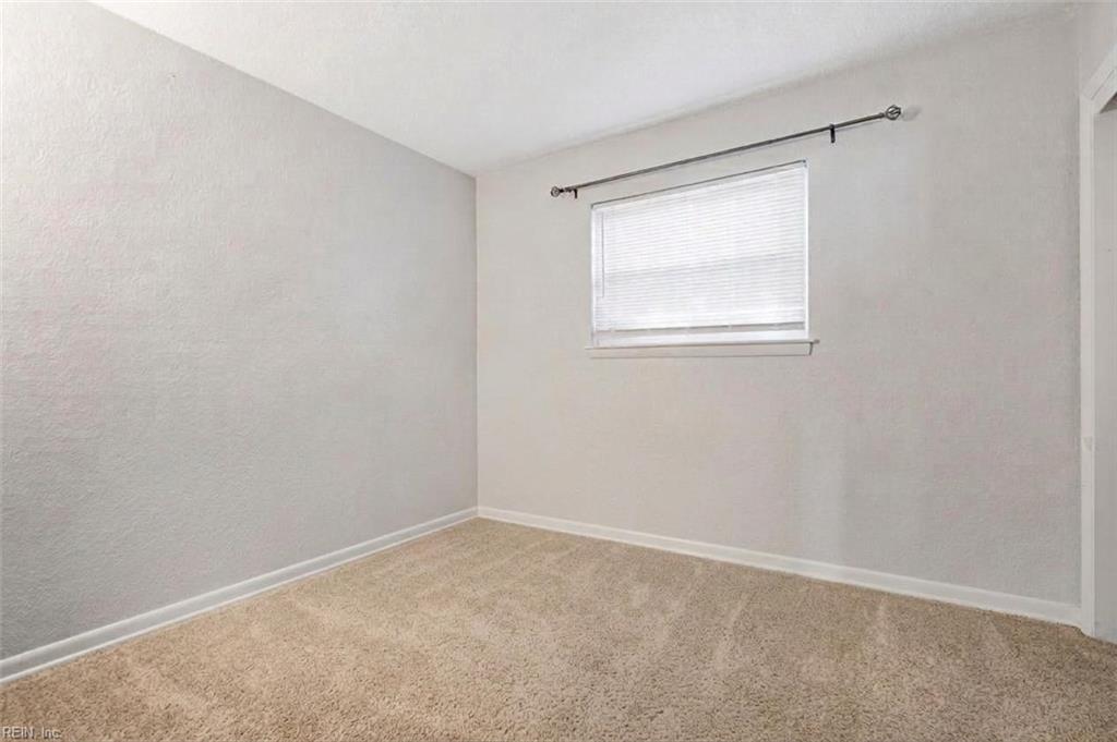 4045 Windsor Gate Pl Property Photo 18