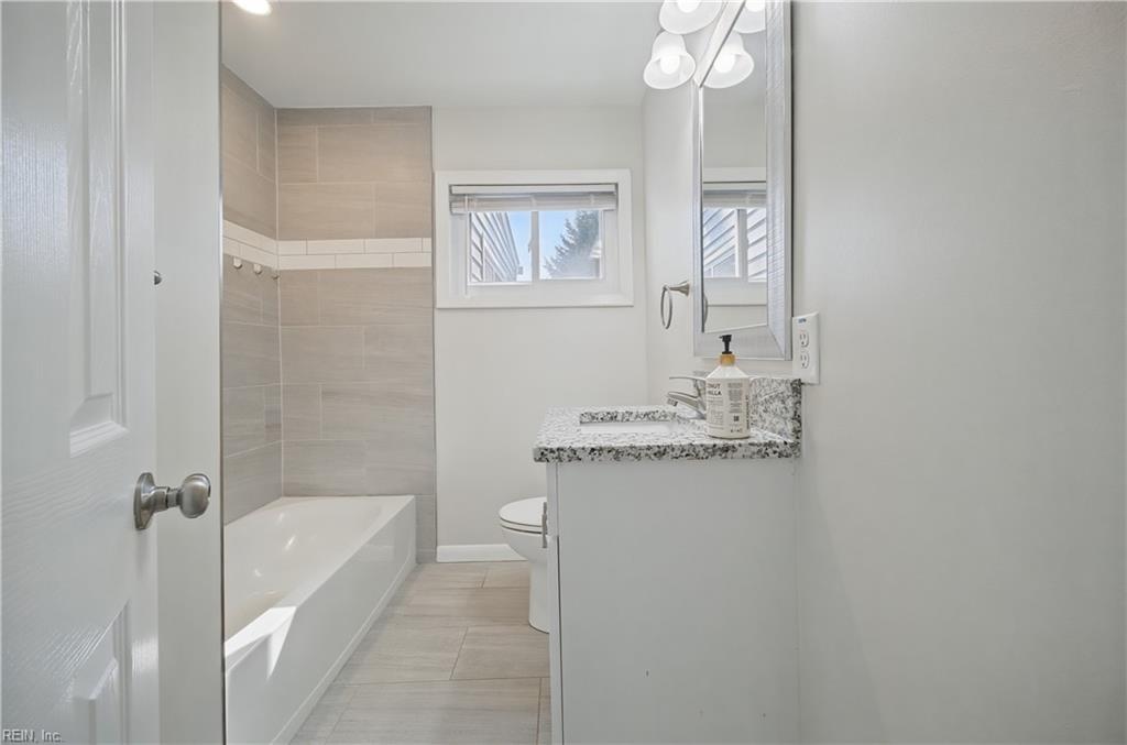 331 Rogers Ave Property Photo 22