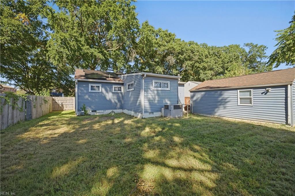 331 Rogers Ave Property Photo 30