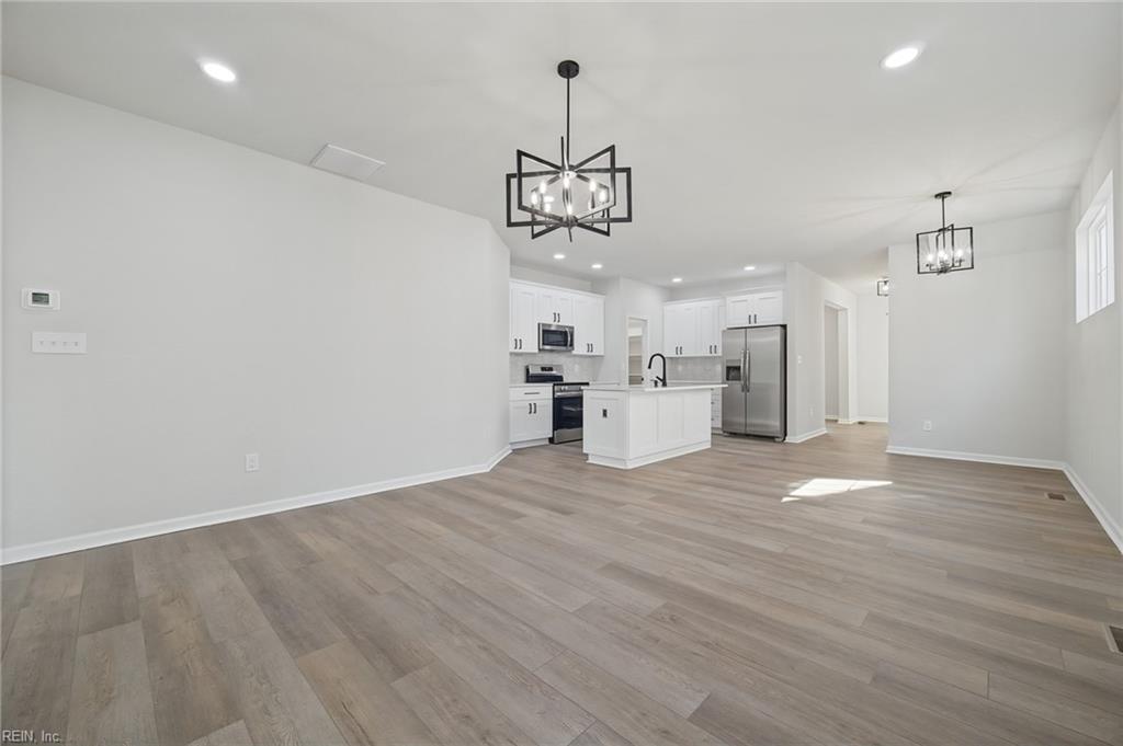 7163 Pattersons View Ln Property Photo 7