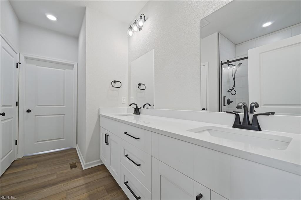 7163 Pattersons View Ln Property Photo 13