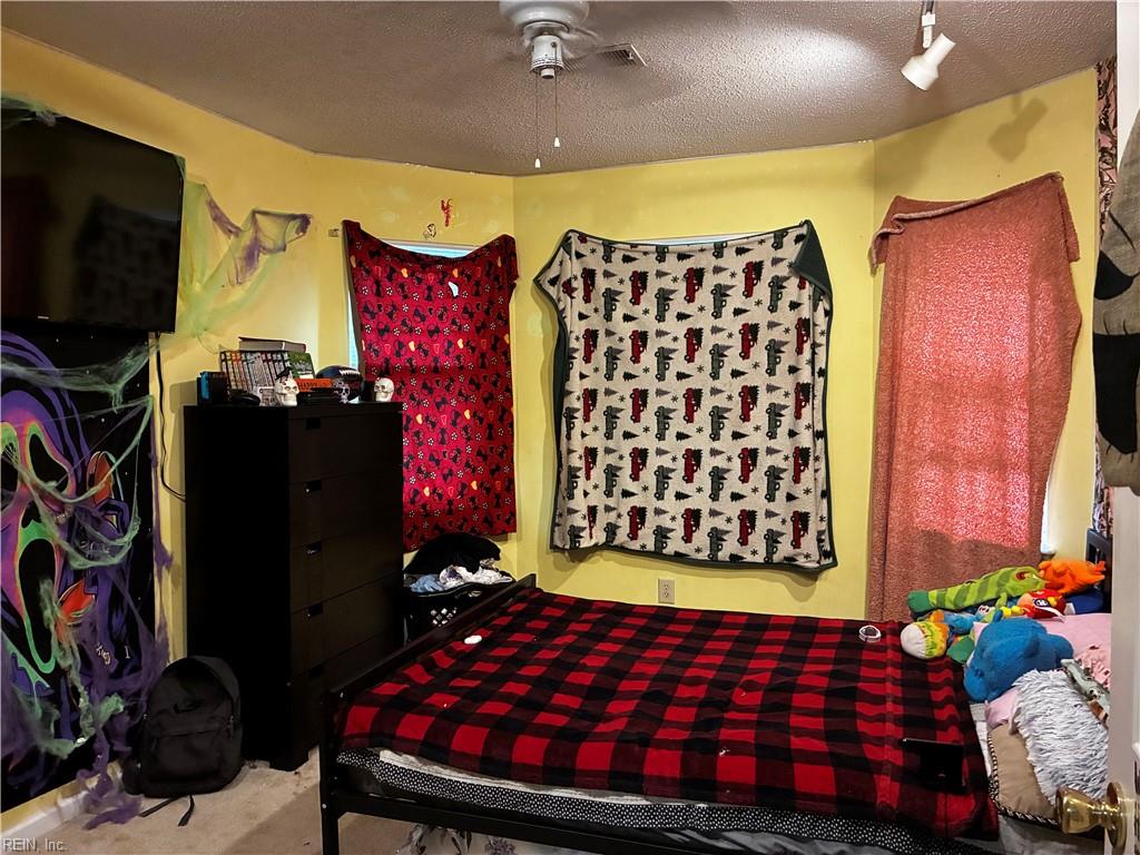 1800 Winter Wheat Ct Property Photo 12