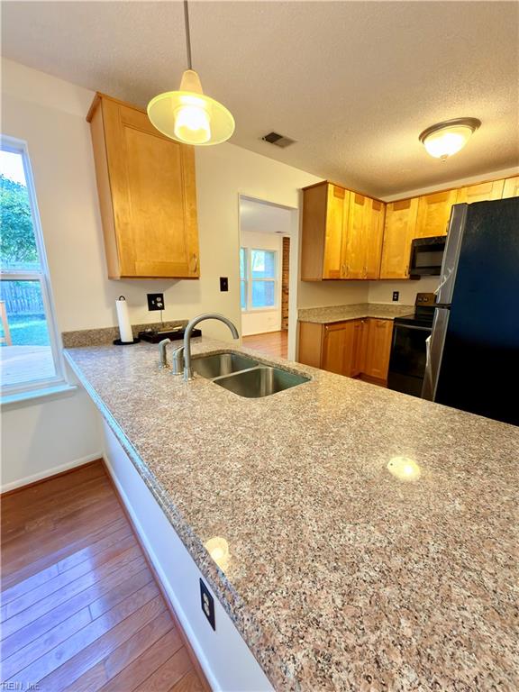 5204 Quarry Ln Property Photo 8