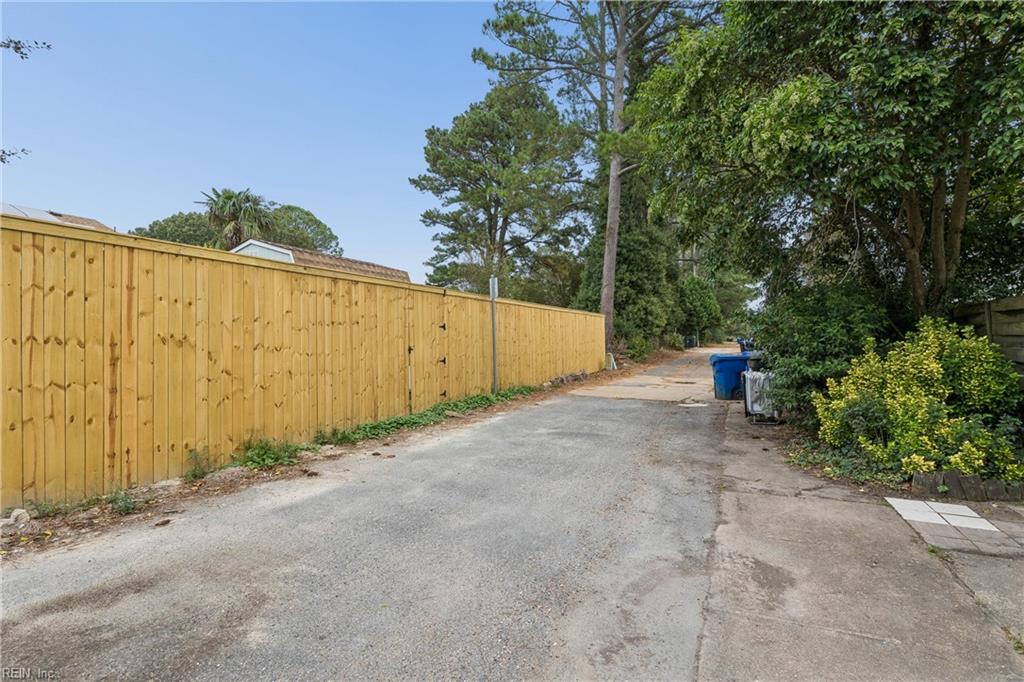 822 Biltmore Dr Property Photo 35
