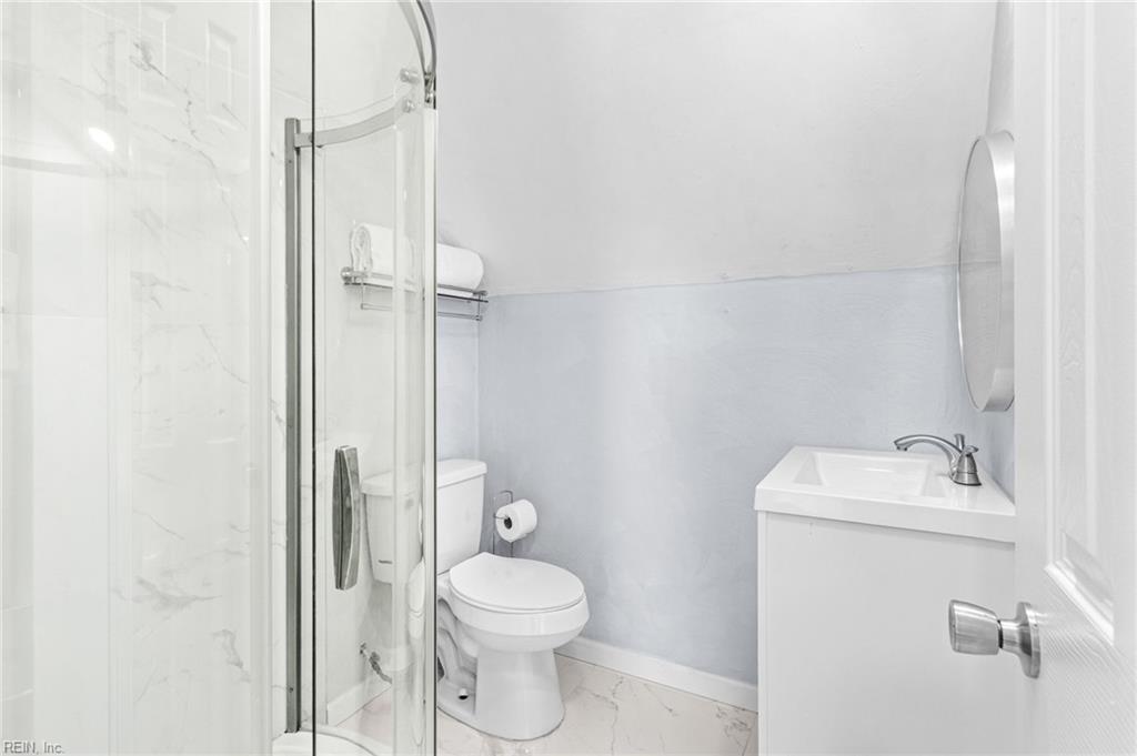 1270 W Ocean View Ave Property Photo 41