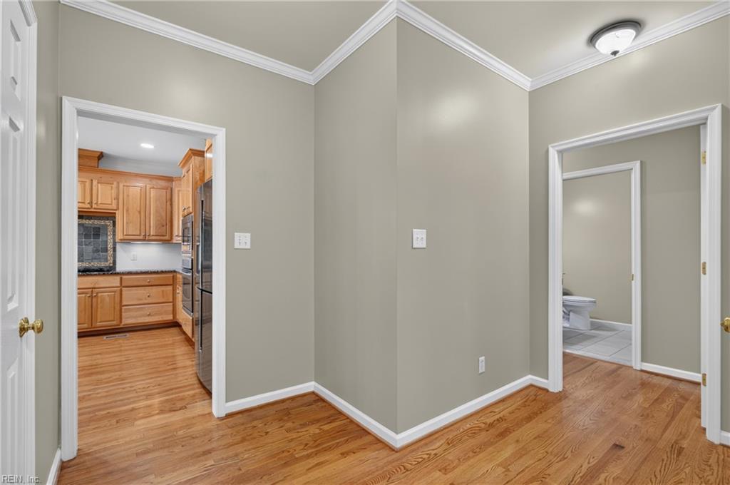 8404 Beckenham Ct Property Photo 9