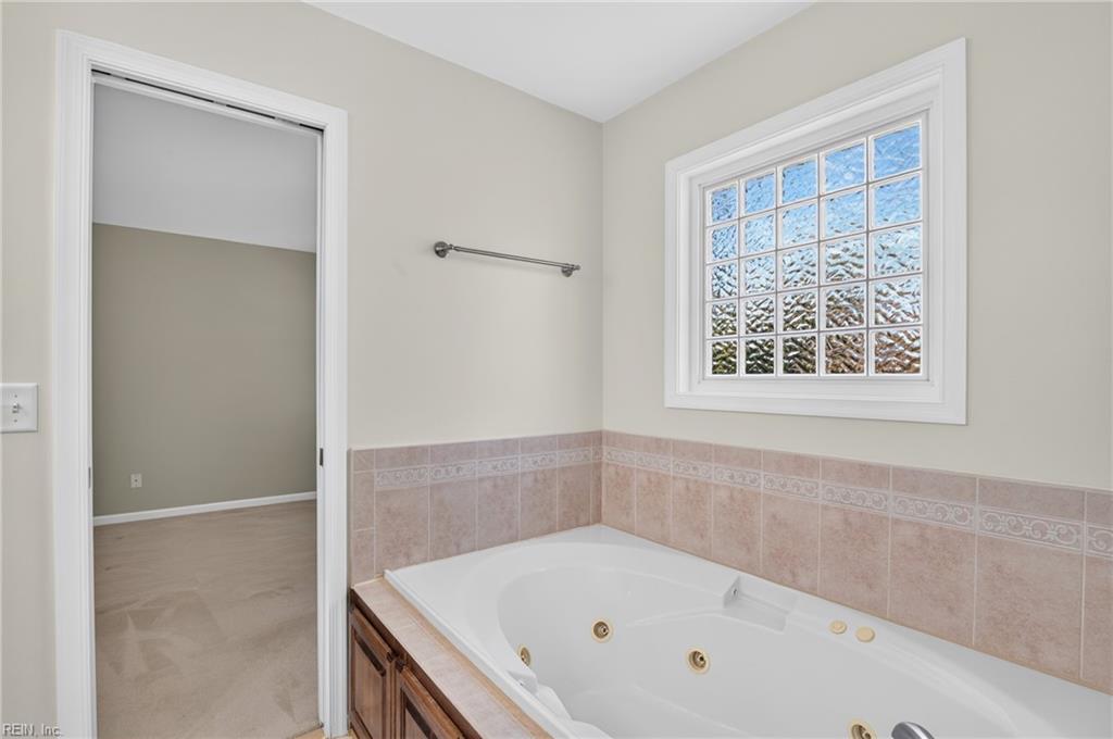 8404 Beckenham Ct Property Photo 42