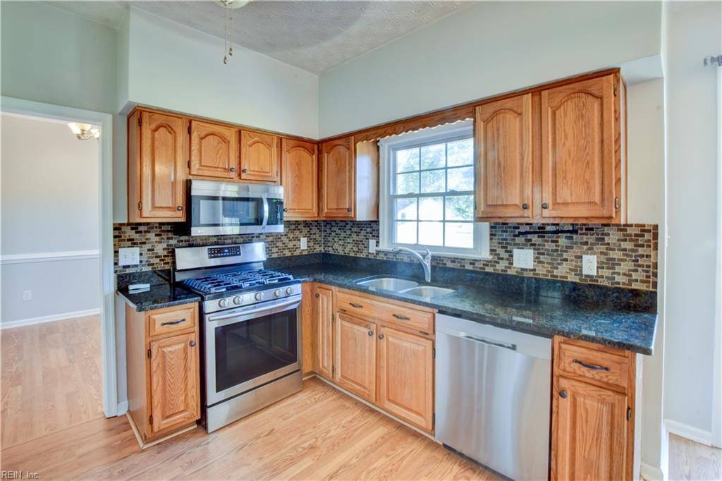 2630 Cecilia Ter Property Photo 7