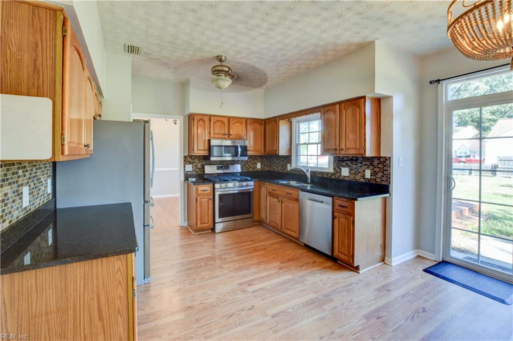 2630 Cecilia Ter Property Photo 9