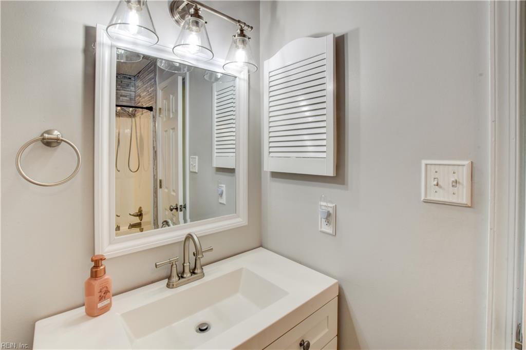 2630 Cecilia Ter Property Photo 29