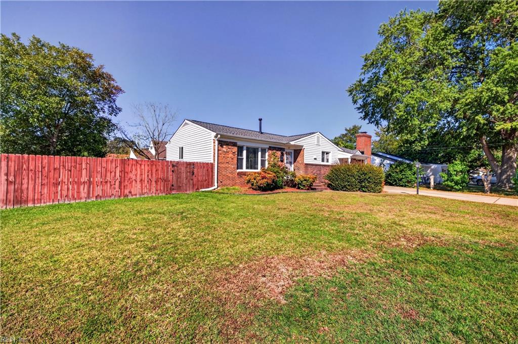 633 Cunningham Rd Property Photo 4