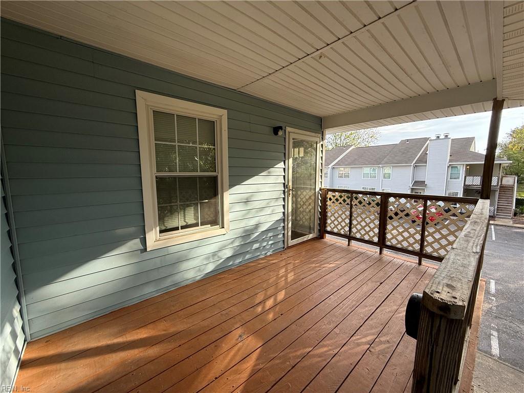 4218 Thalia Station Cir Property Photo 4