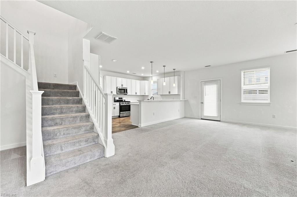 614 Middleton Way Property Photo 14