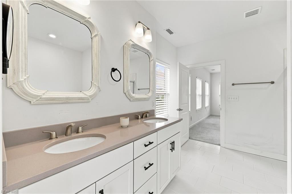 614 Middleton Way Property Photo 32