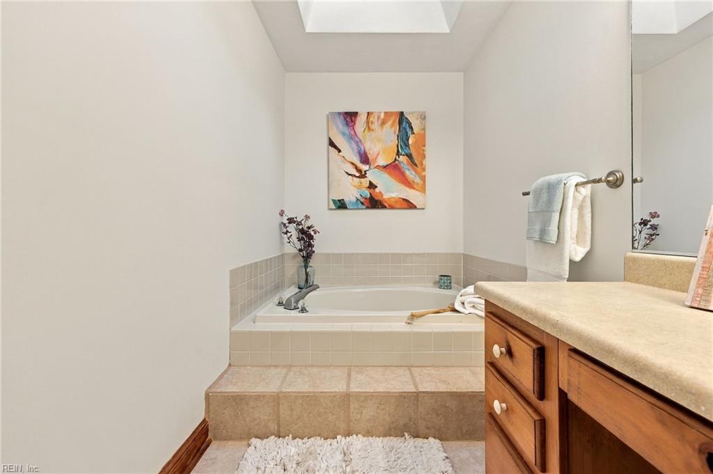 1108 Cumberland Ct Property Photo 24