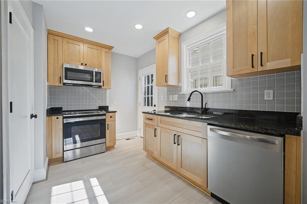 231 Chautauqua Ave Property Photo 13