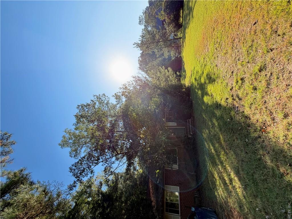 120 Mimosa Dr Property Photo 17