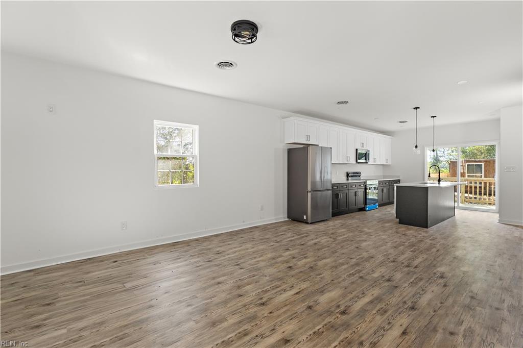 17348 Sebrell Ave Property Photo 8