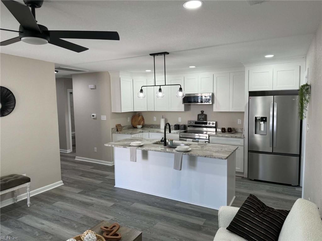 3323 Clark Cir Property Photo 1