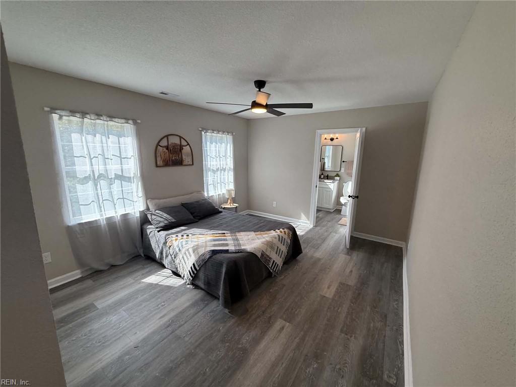 3323 Clark Cir Property Photo 6