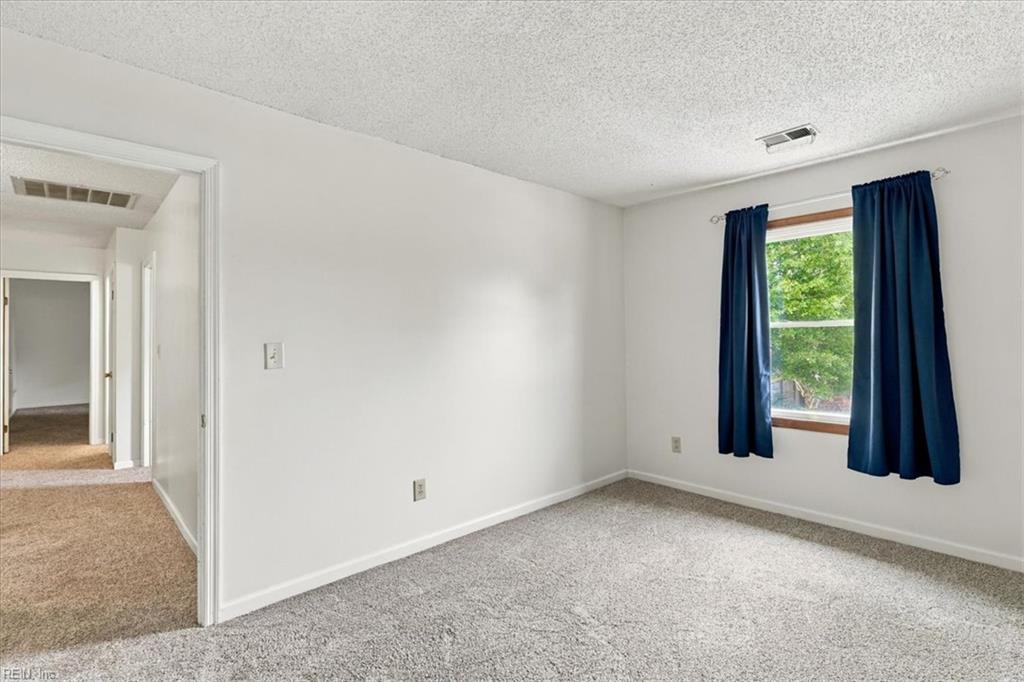 1808 Ellswood Ct Property Photo 20