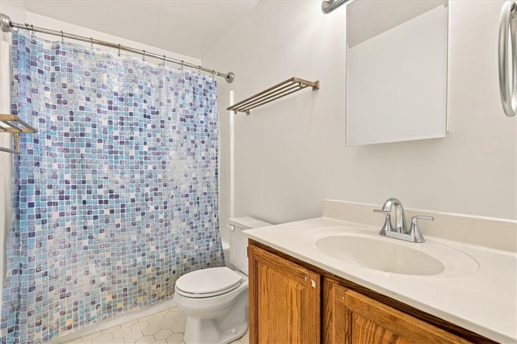 1808 Ellswood Ct Property Photo 23