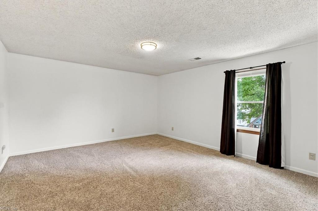 1808 Ellswood Ct Property Photo 24