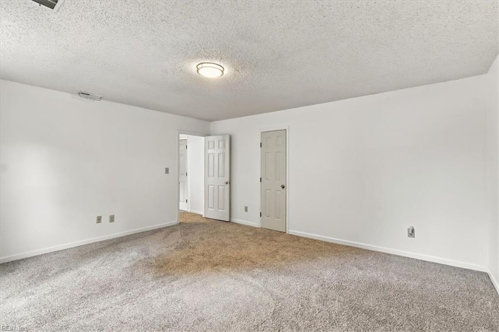 1808 Ellswood Ct Property Photo 25