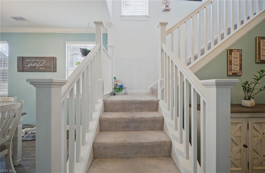 660 Middleton Way Property Photo 7
