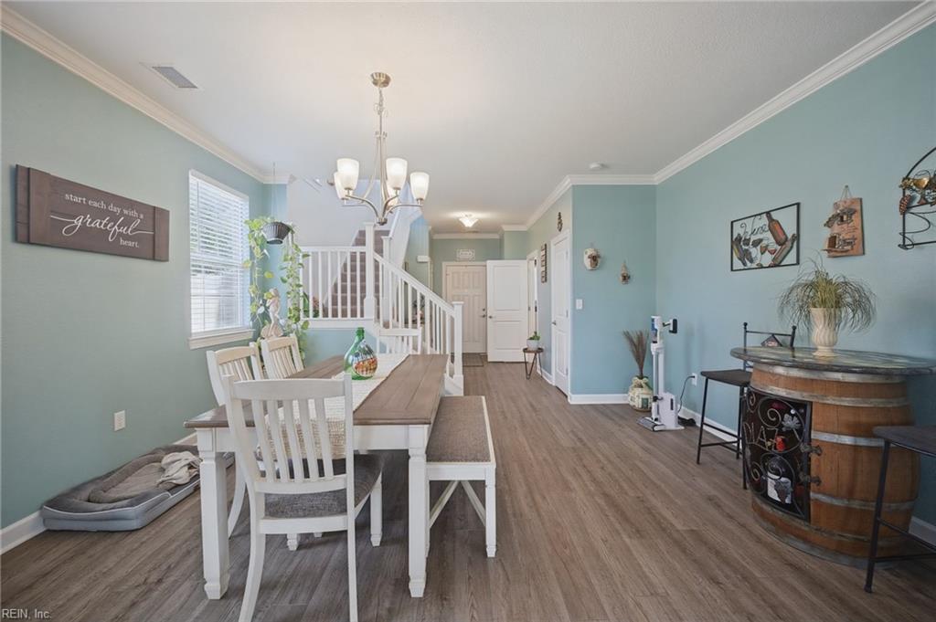660 Middleton Way Property Photo 11