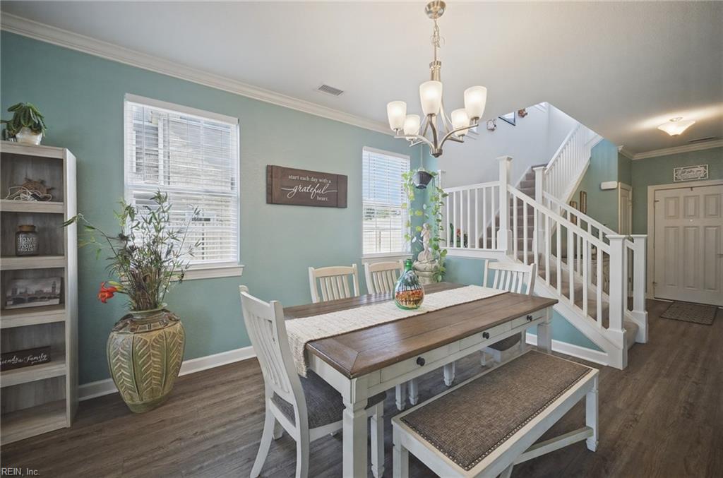 660 Middleton Way Property Photo 13