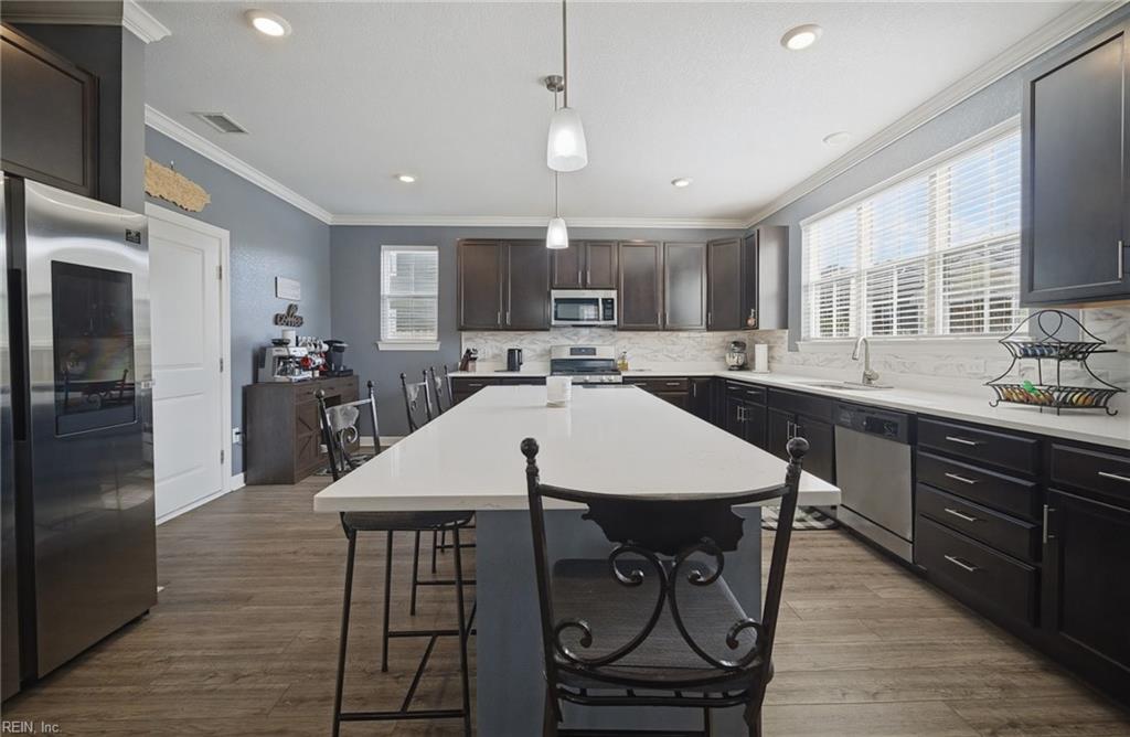 660 Middleton Way Property Photo 14