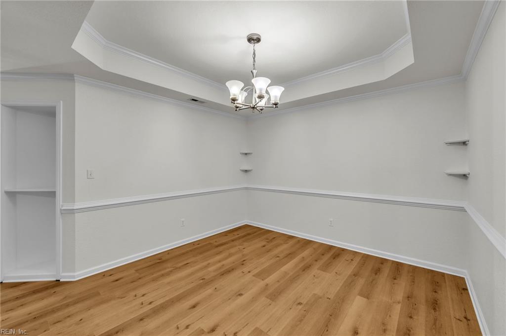 851 Norview Ave Property Photo 7