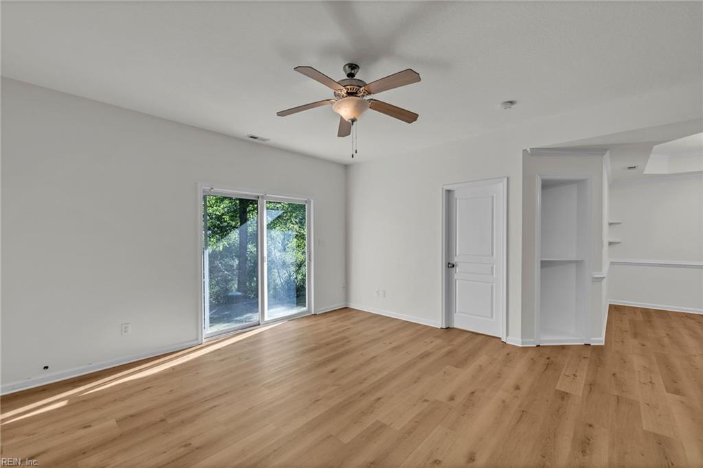 851 Norview Ave Property Photo 17