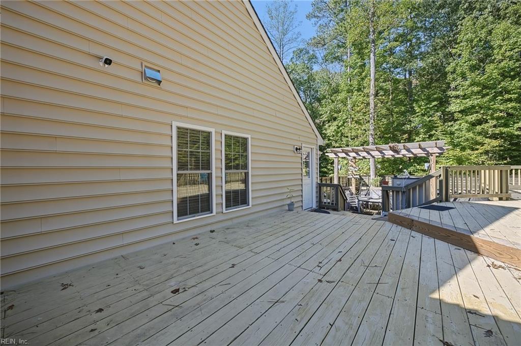 84 Woodland Dr Property Photo 24