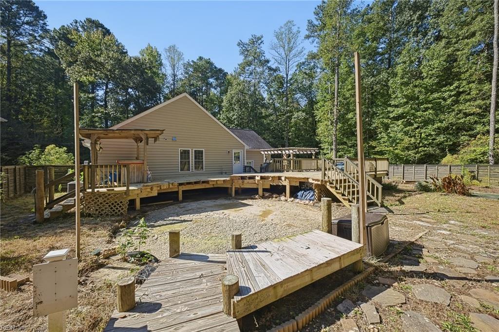 84 Woodland Dr Property Photo 28