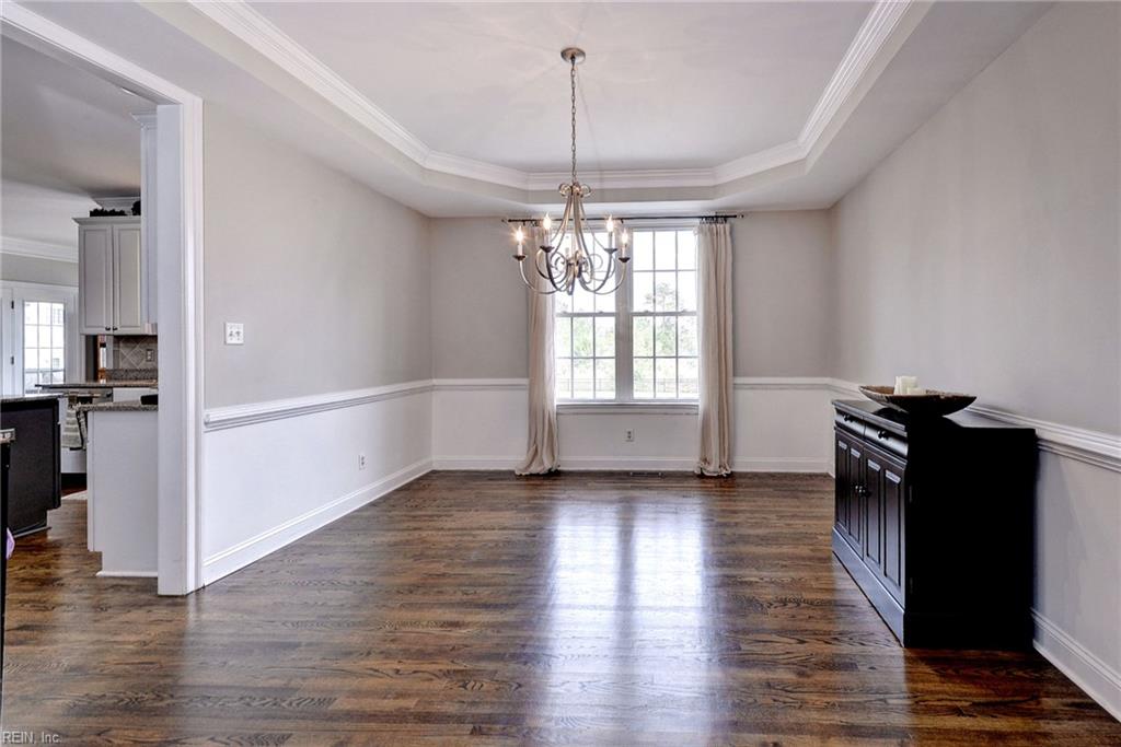6 Elm St Property Photo 11