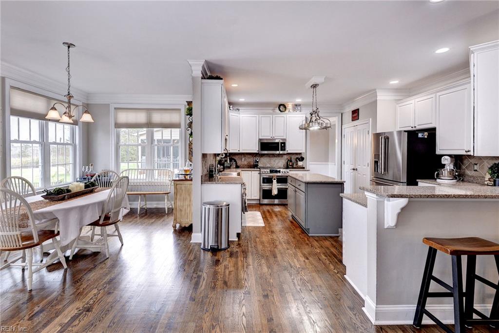6 Elm St Property Photo 22