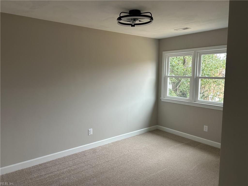 5800 Sir Michael Ln Property Photo 9