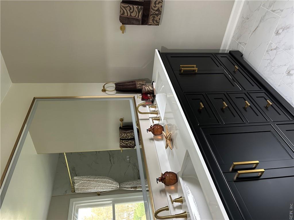 5800 Sir Michael Ln Property Photo 12