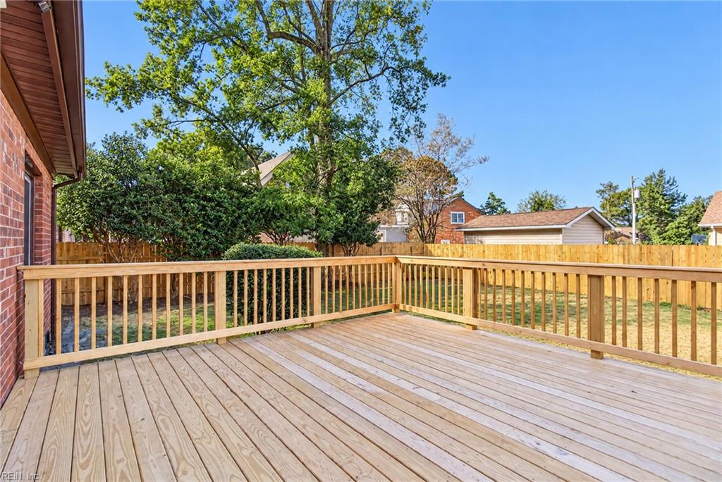 5800 Sir Michael Ln Property Photo 27