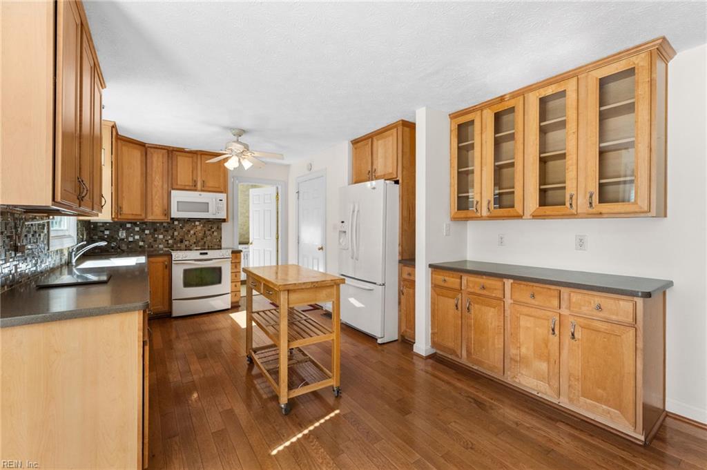 6514 Wyncote Ave Property Photo 13
